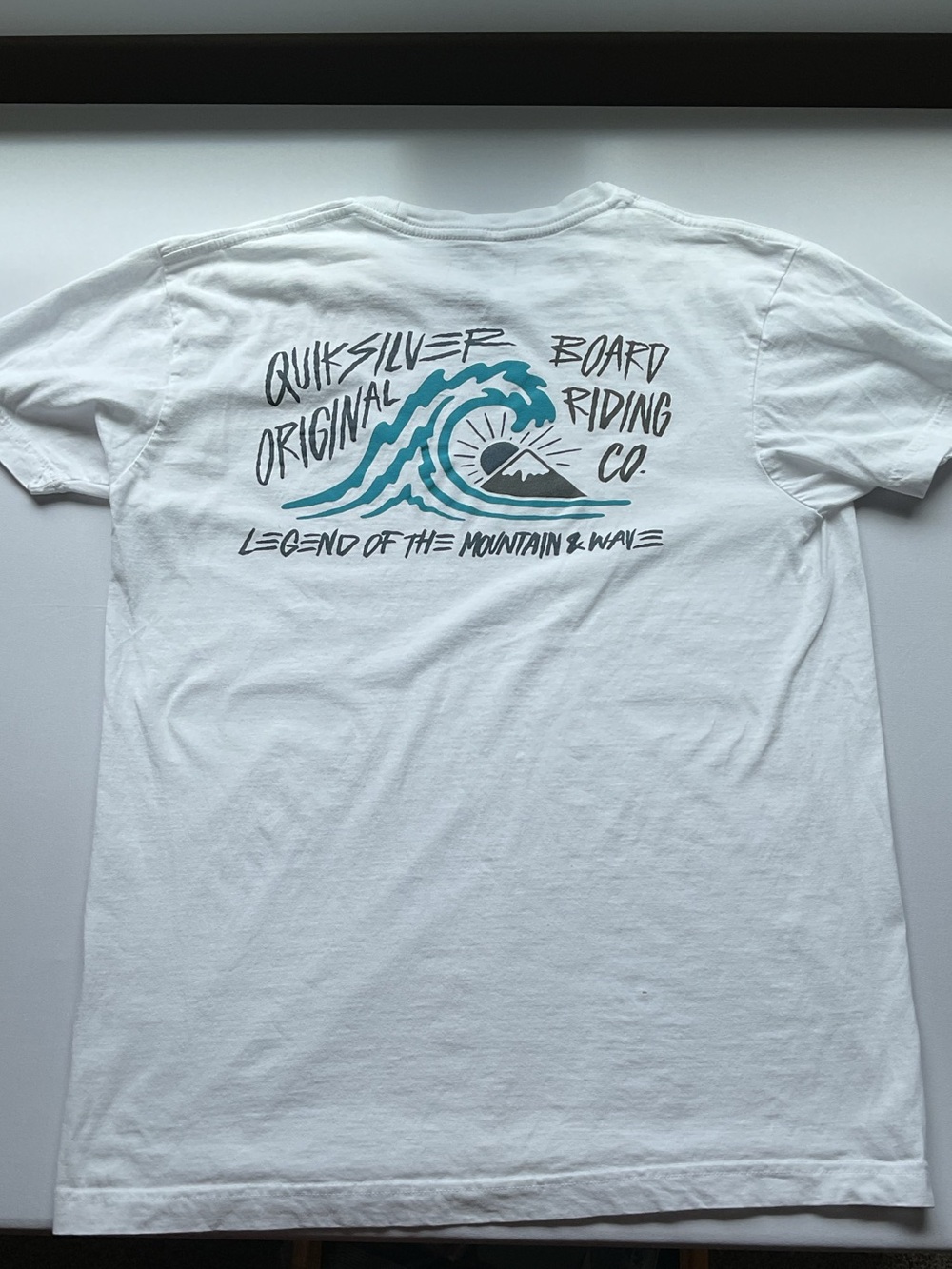 Quiksilver White Tee with Teal Wave Accent